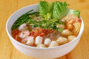 Traditional Vietnamese Dishes | Vietnamese Restaurant In Fairfax VA