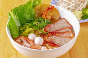 Egg Noodles In Pho | Vietnamese Dishes Menu